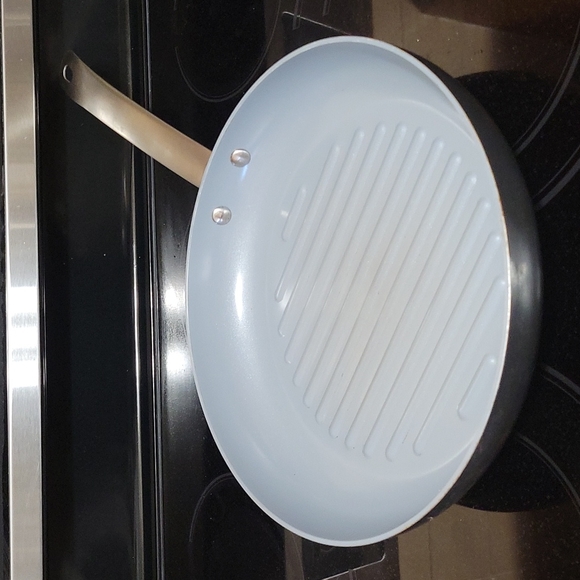 Todd English Green Grill Frying Pan - Picture 15 of 15